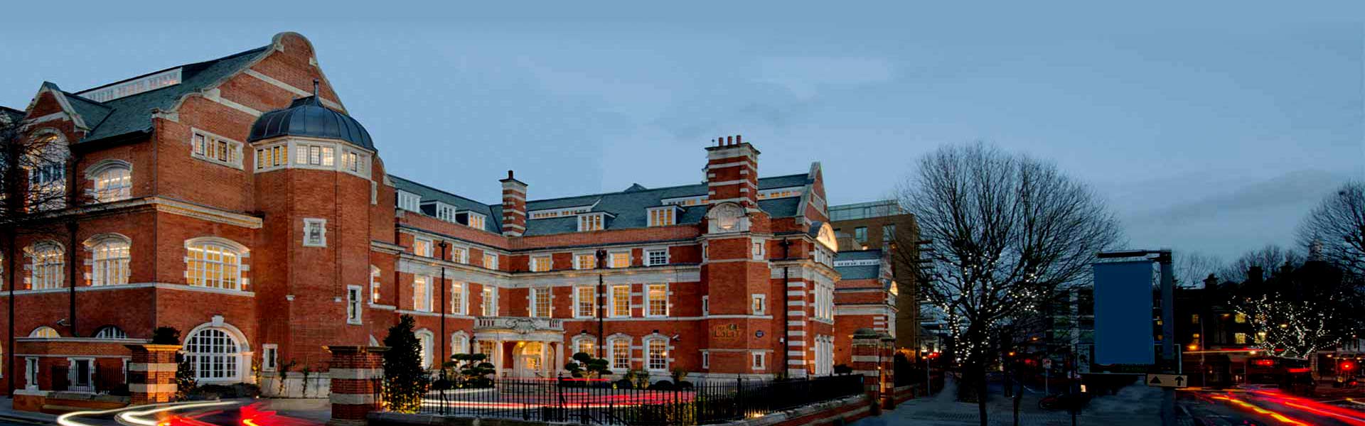 LaLit Hotel from the outside
