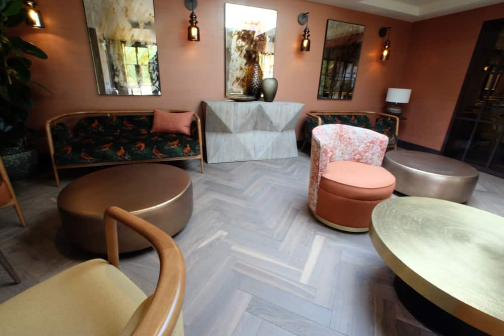 FALCON_INN_9_WEB